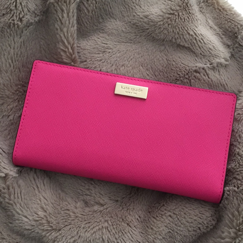 NWT Kate Spade Wallet
